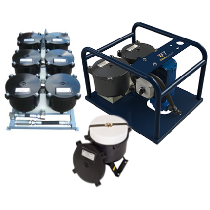 Filtertechnik Hippo Filter installert i et hydraulikksystem, designet for samtidig å fjerne vann og faste partikler ned til under 3 mikron fra ulike oljer og drivstoff, og dermed forlenge levetiden til maskineriet.